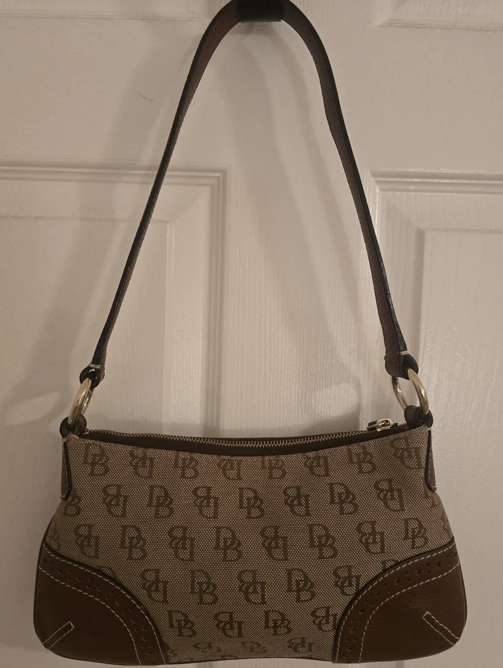 Vintage Signature Canvas And Pebble Leather Dooney & Burke Shoulder Bag